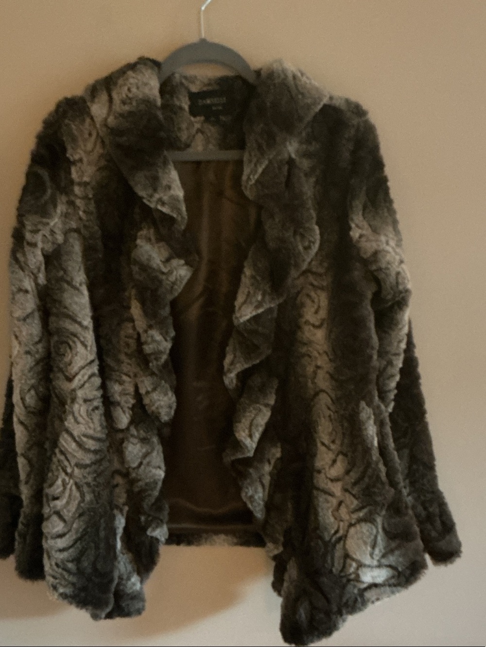 Ruffled Faux-Fur Open Cardigan - Gray - Picture 1 of 5